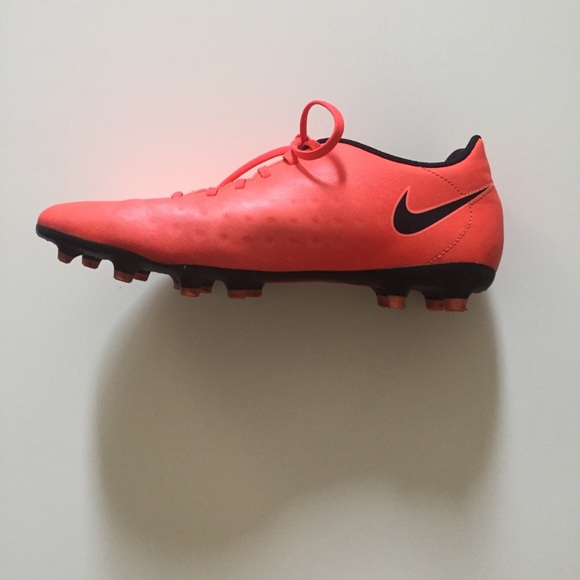 Orange Nike Magista Soccer Cleats - Picture 5 of 6